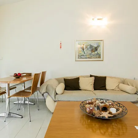 Delmare Lydia Vacation House