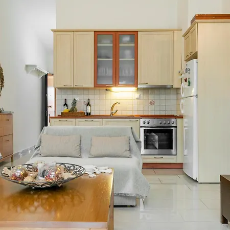 Delmare Lydia Vacation House Сasa de vacaciones *